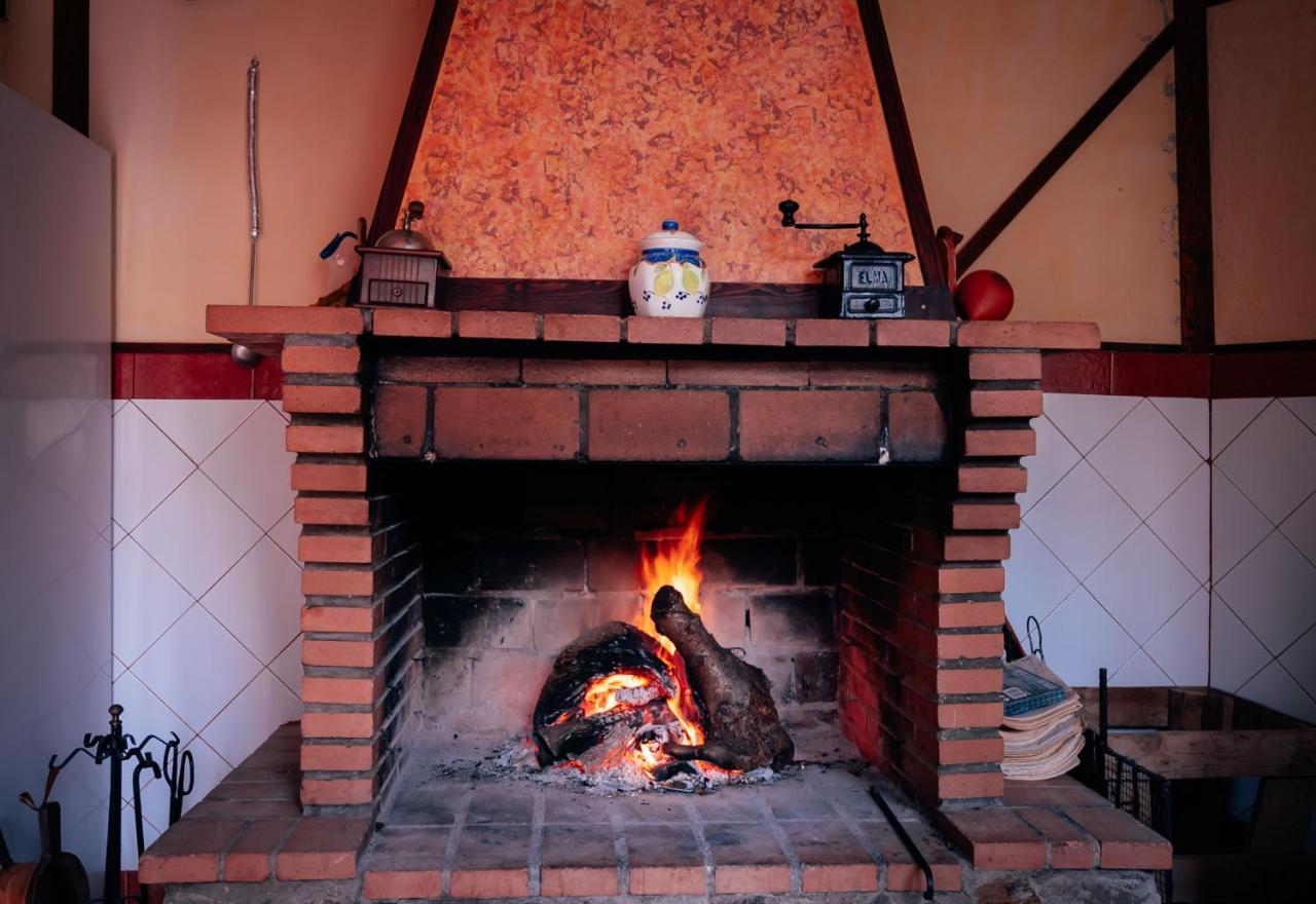 Vivencias Casa Rural Para 10 Personas Camunas Luaran gambar