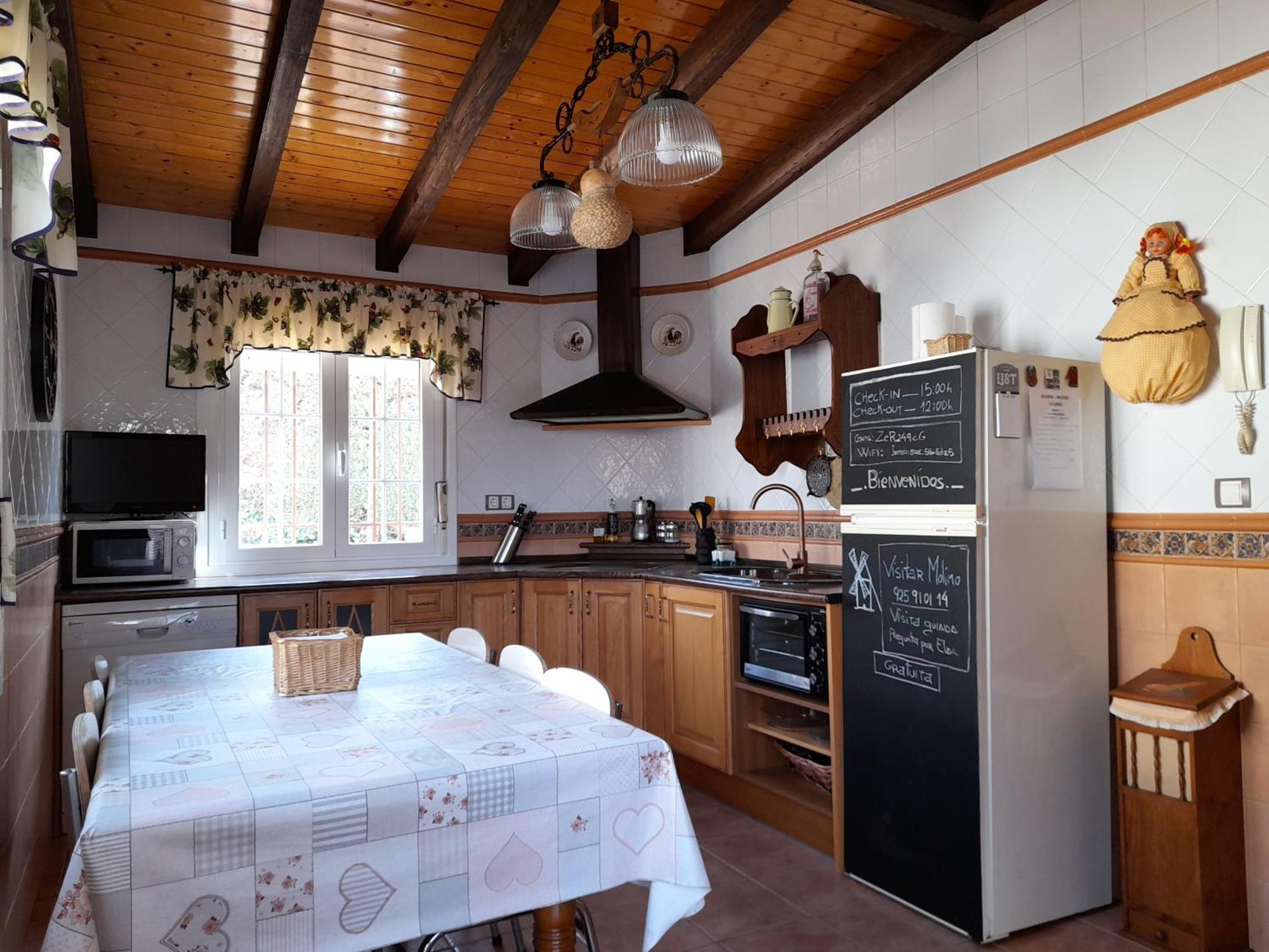 Vivencias Casa Rural Para 10 Personas Camunas Luaran gambar